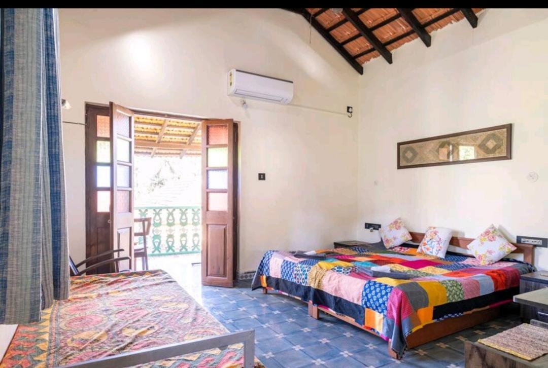 Villa Agastya Betalbatim Phòng bức ảnh